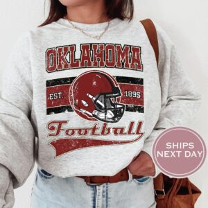 Vintage Oklahoma Basketball Crewneck Sweatshirt Gift for City Thunder Fans